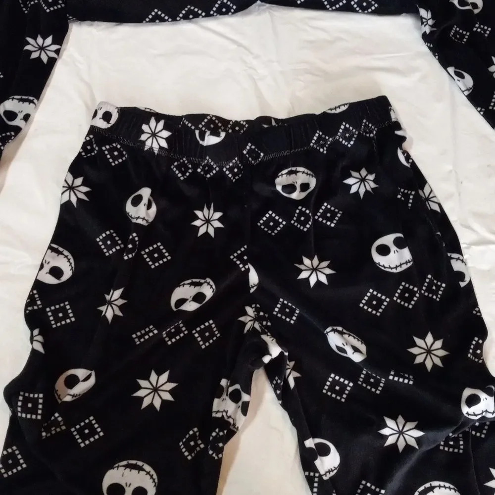 Disney Tim Burton's The Nightmare Before Christmas 2 Piece Pajama Set - Picture 6 of 9